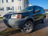 Land Rover Freelander - Land Rover Freelander mit Benzin-Antrieb