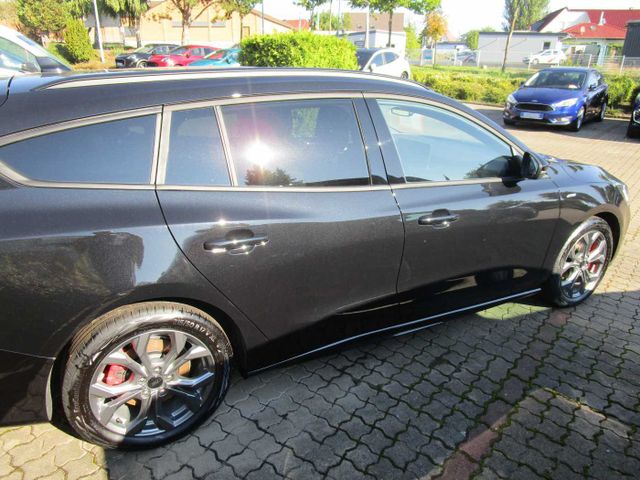 Focus Turnier 1.0 EB MHEV ST-LINE/ACC/Navi/LED/T