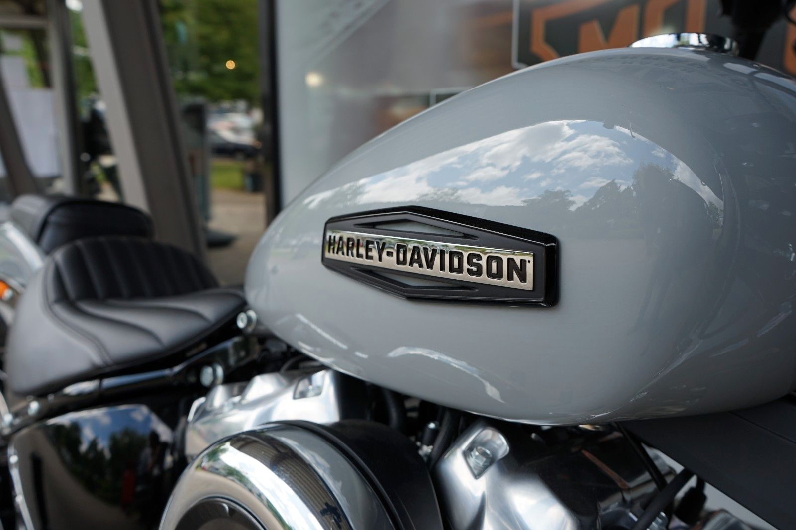 Fahrzeugabbildung Harley-Davidson Street Bob 117 Speichen 2025 Sofort Verfügbar