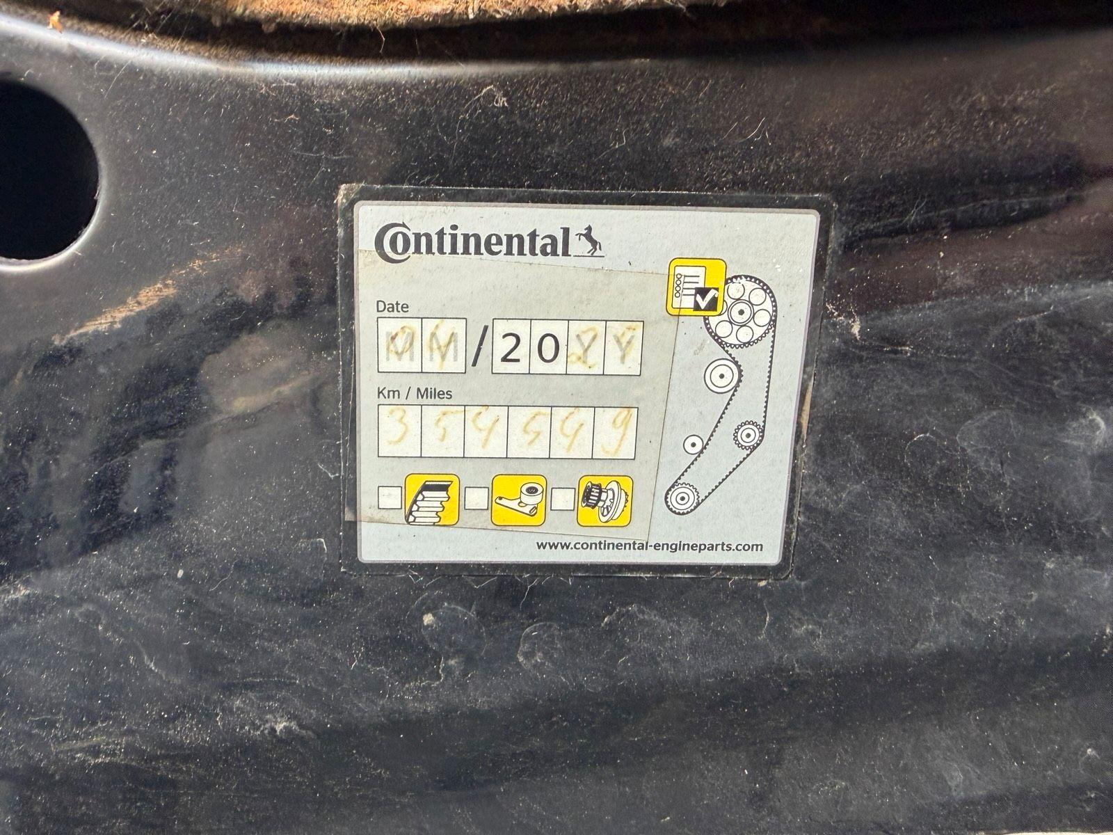 Volkswagen Passat 2005 — photo 10