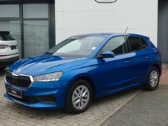 Fahrzeugabbildung Skoda Fabia 1.0l TSI AMBITION *KAM*PDC*KLIMA*SMARTLINK