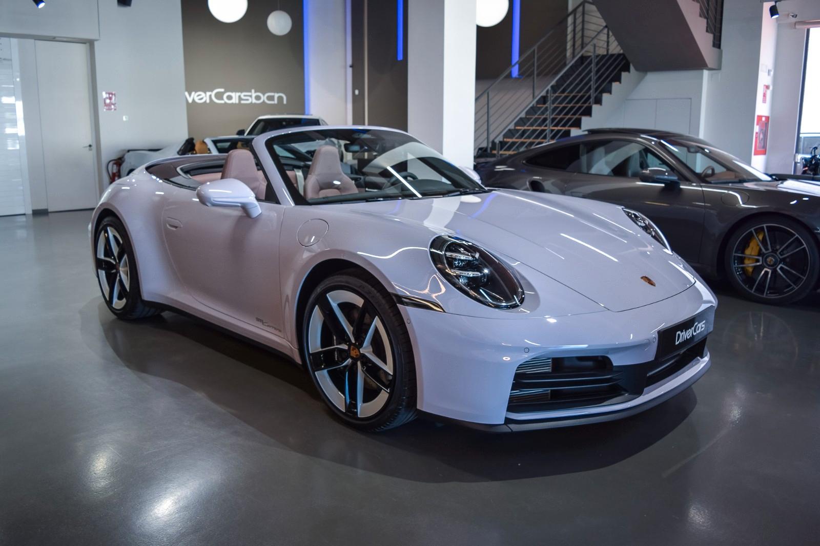 Porsche 992.2 CARRERA CABRIOLET - EXCLUSIVE MANUFAKTUR