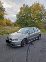 Seat Leon 1,9 TDI PD 110kW Top Sport Top Sport - Seat Leon aus 2005: 1.9