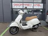 Vespa GTS Super 125 - VESPA WEIß