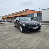 BMW 5 Lim. 530 d Aut. Navi Leder - BMW 530 mit Diesel-Antrieb: Limousine