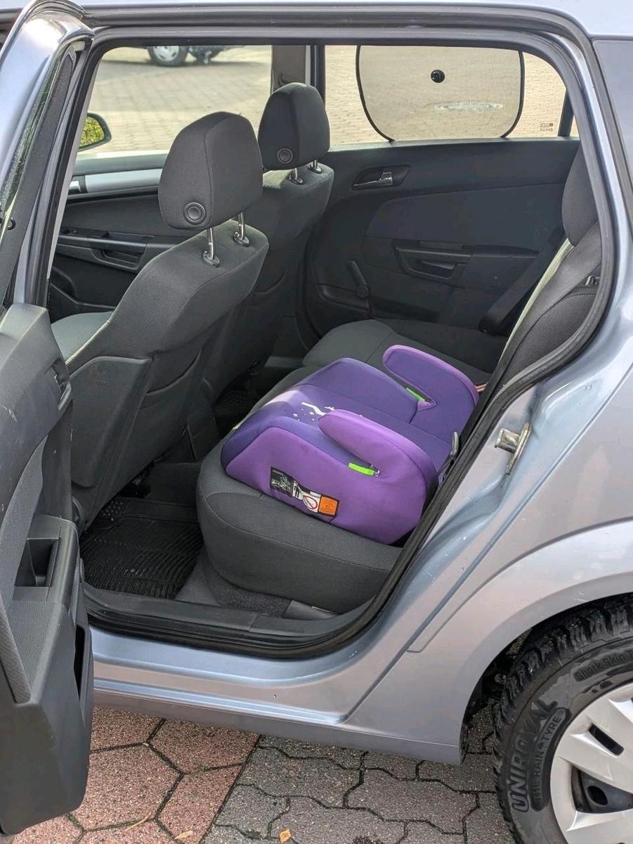 Opel Astra 2006 — photo 9