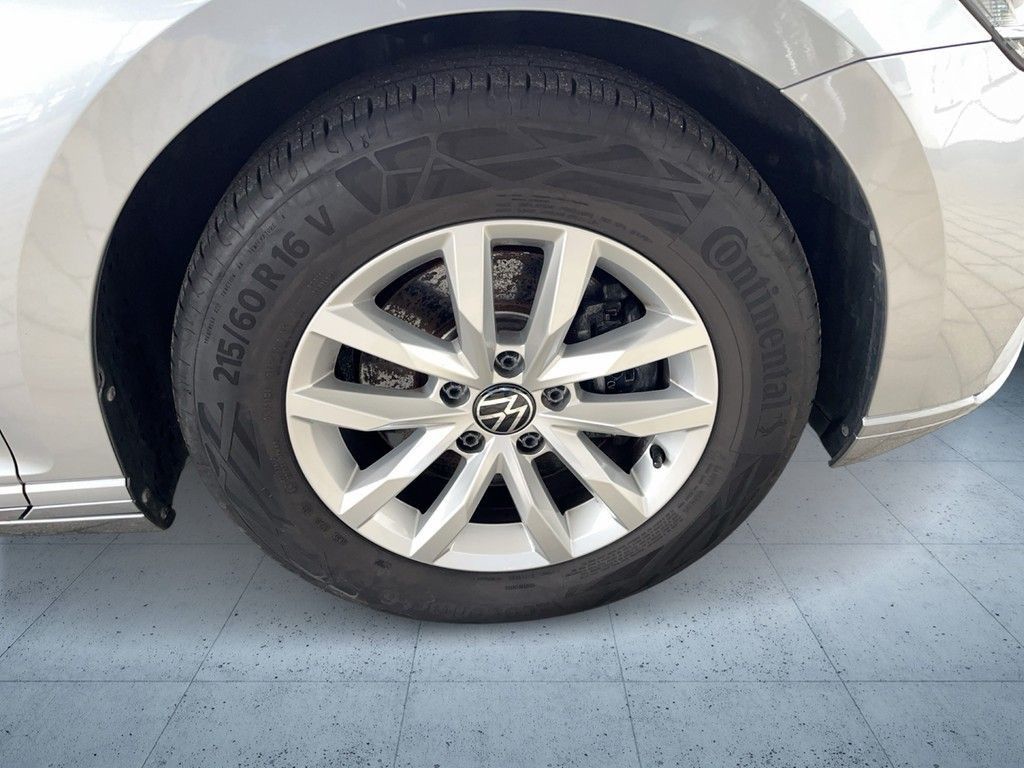 Volkswagen Passat Variant - Bild 6