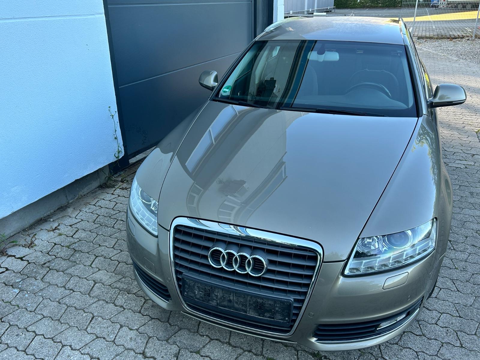 Audi A6 2011 — interior