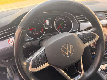 Volkswagen Passat Variant - 10