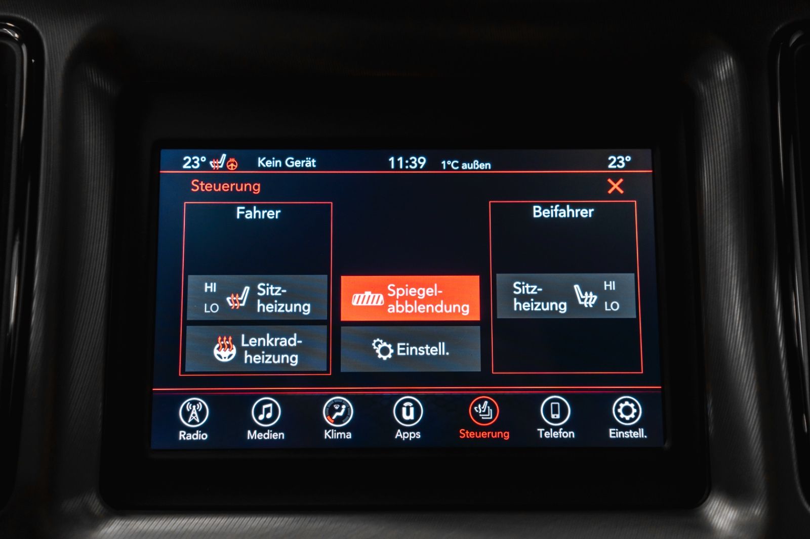 Fahrzeugabbildung Dodge Challenger 3,6L AWD CARPLAY KAM SHZ ALPINE ALC