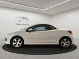 Peugeot 207 CC Cabrio-Coupe Active - Peugeot 207 Active mit Benzin-Antrieb