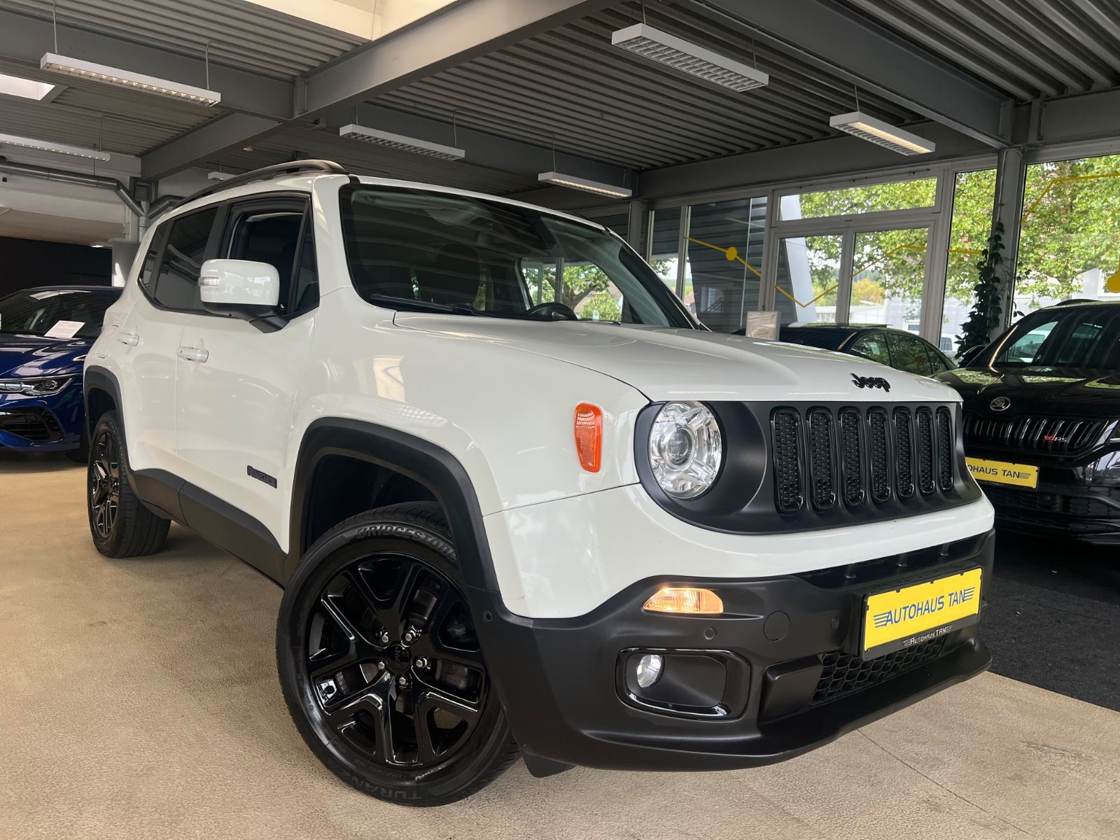 Fahrzeugabbildung Jeep Renegade Limited 4WD * AUTOMATIK *KAMERA*