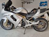 Kawasaki ER 6F - KAWASAKI 2007 ER6