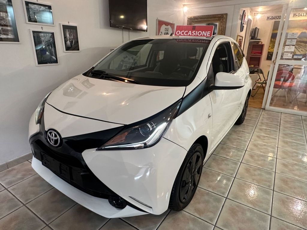 Image of Toyota Aygo (X)