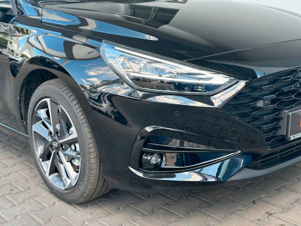Fahrzeugabbildung Hyundai i30 Advantage 1.0 T-GDI 100PS Navi/SHZ/Kamera