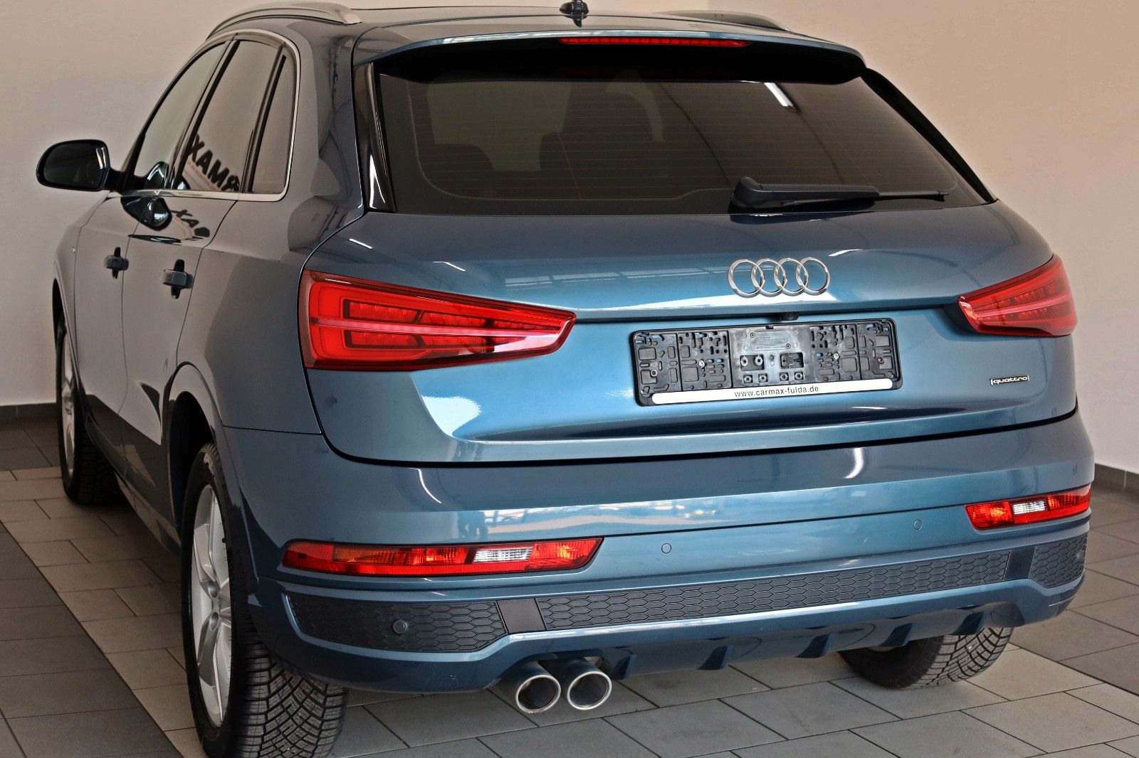 Fahrzeugabbildung Audi Q3 quattro S Line Naxi,Xenon,Panorama,Kamera,SH