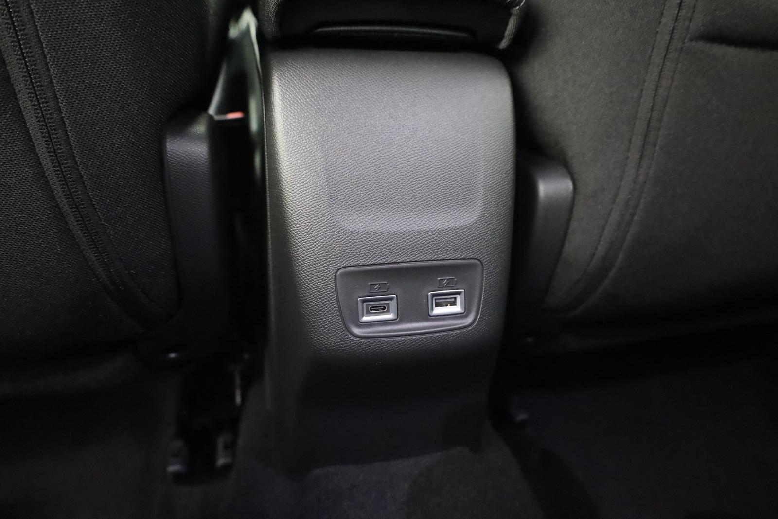 Peugeot 2008 1.2 PureTech LED ACC Kamera, миниатюра 28