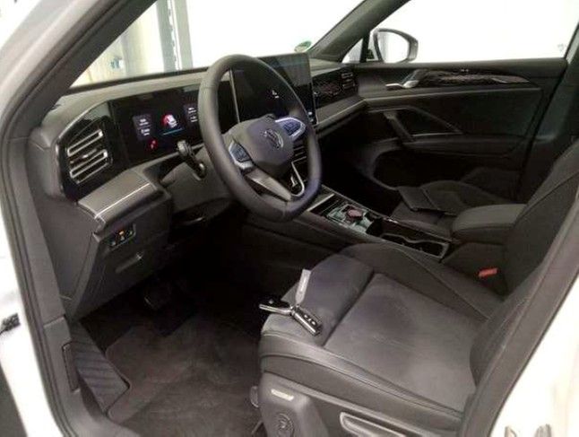 Volkswagen Tiguan 1.5 TSI eHybrid ELEGANCE NAVI AHK MATRIX- imagem 3