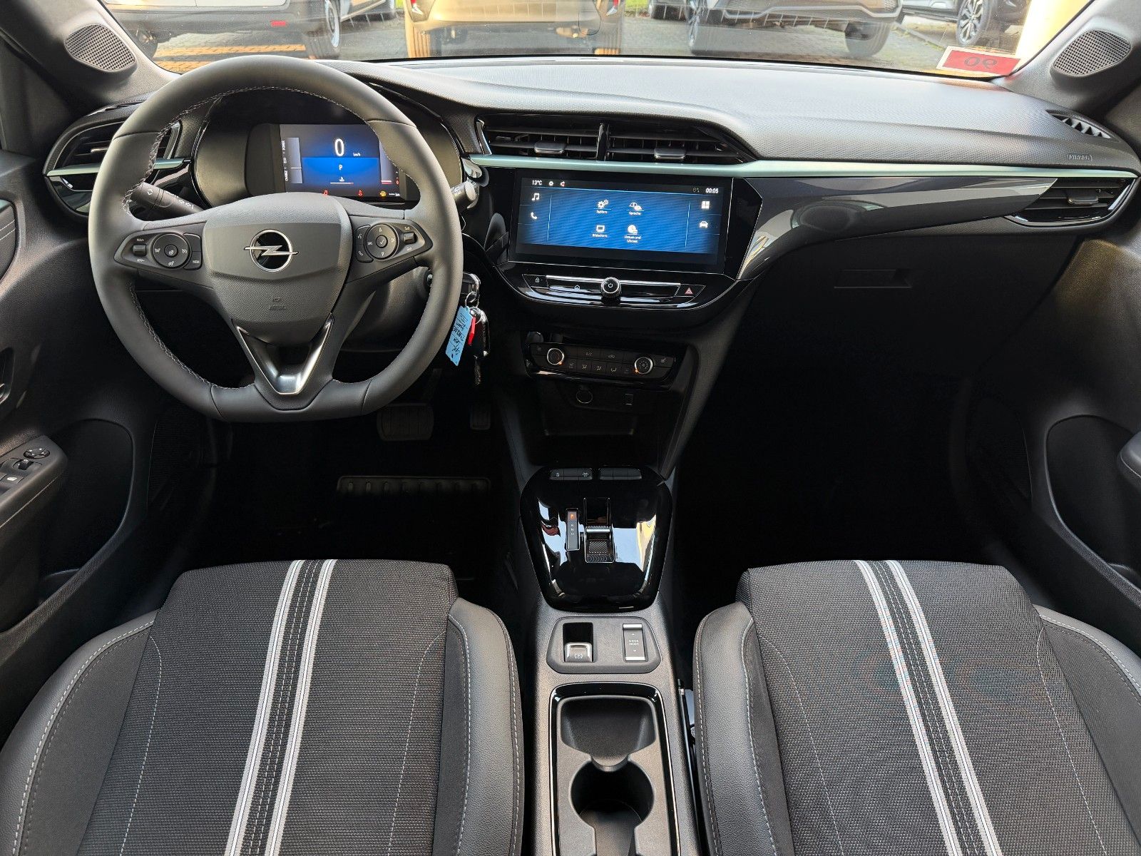 Fahrzeugabbildung Opel Corsa F YES 110PS Hybrid Automatik/LED!