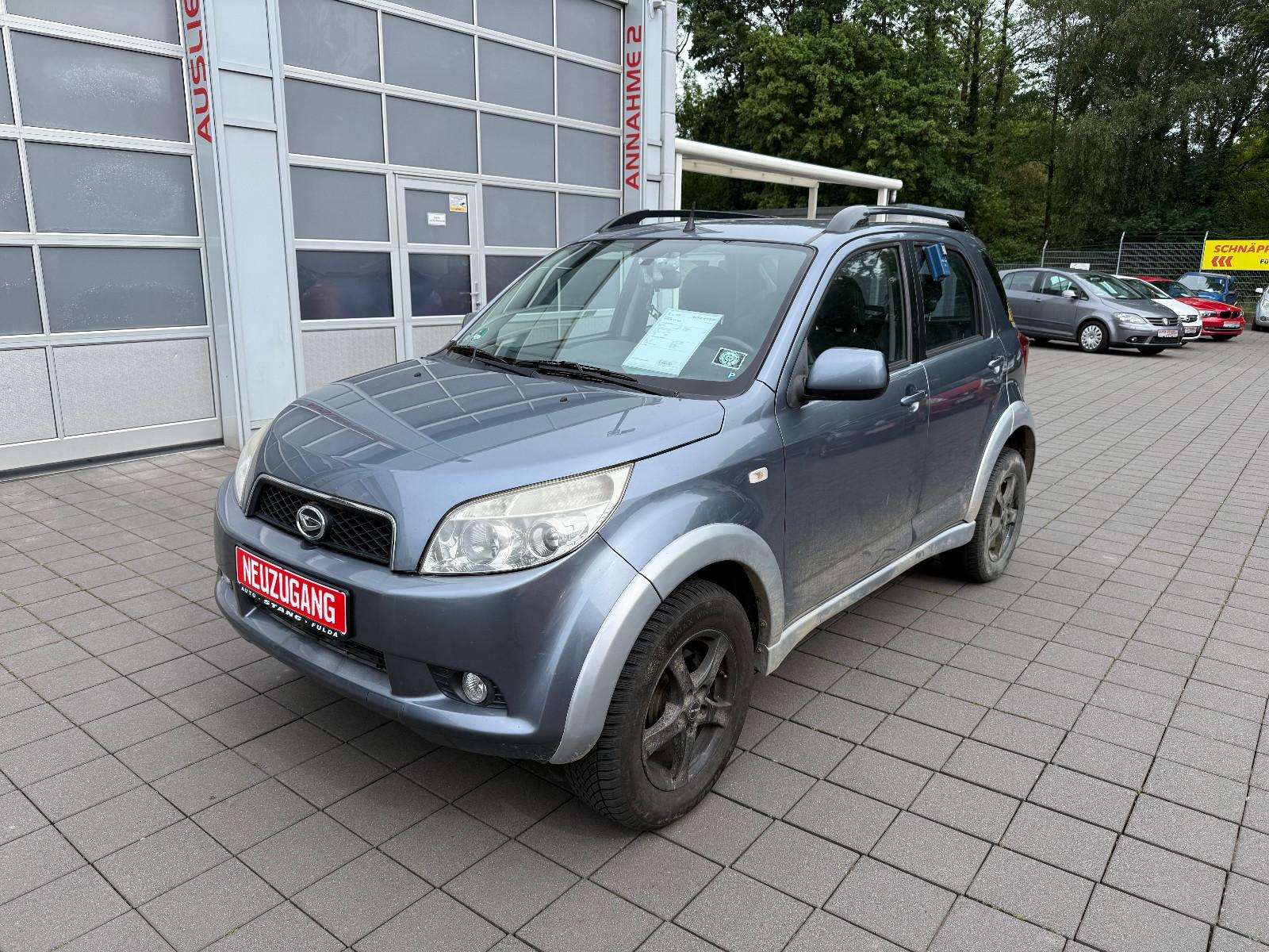 Daihatsu Terios**ALLRAD+KLIMA+AHK+SH+16"LMF+LEDER**