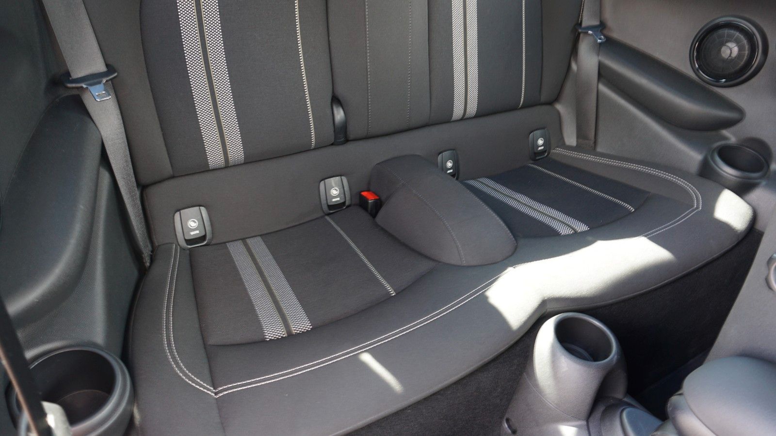 Fahrzeugabbildung MINI John Cooper Works LED,Navi,Harman&K,SH,PDC,SR+WR