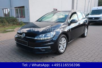 Volkswagen Golf - 1