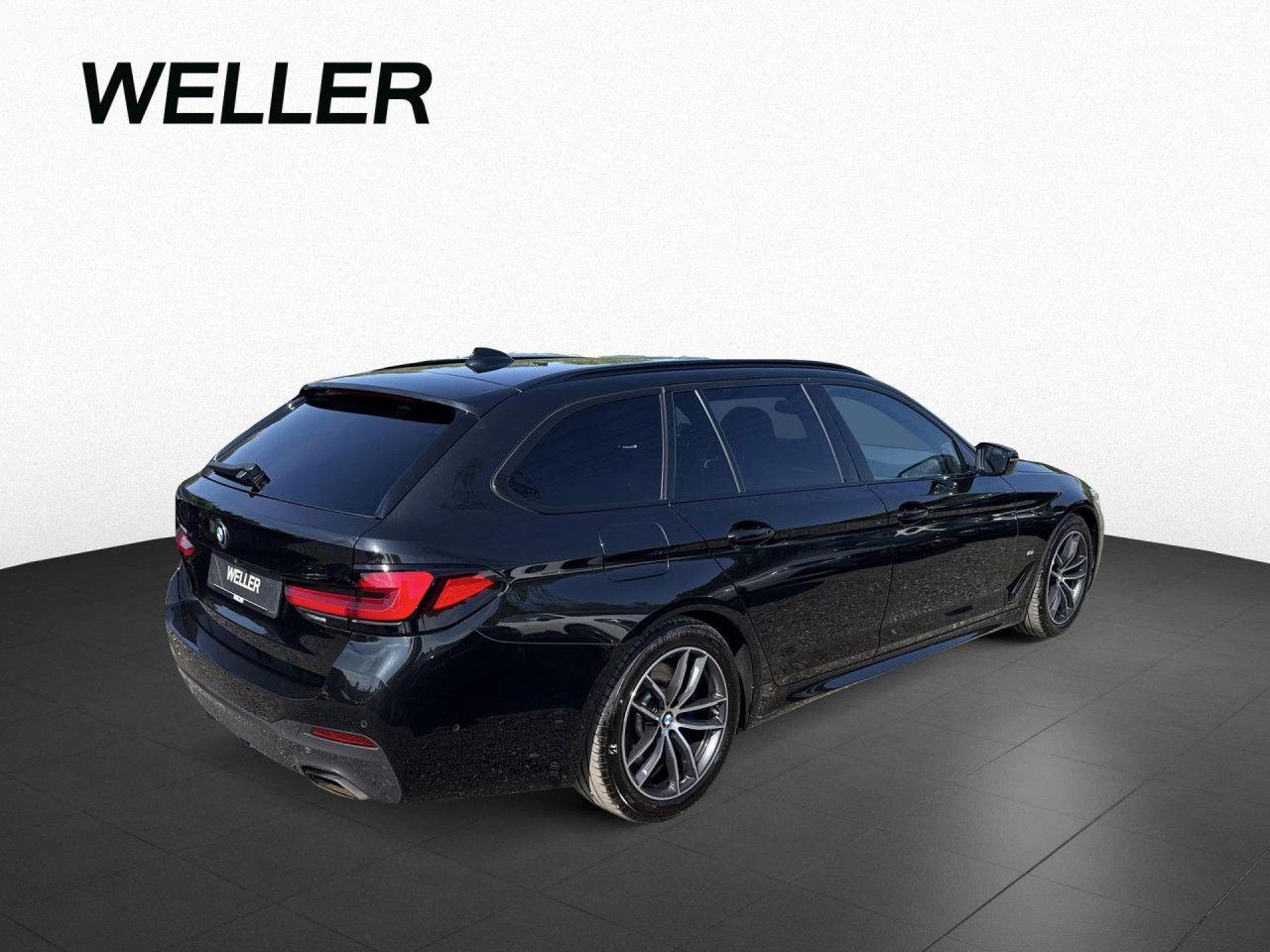 BMW 530dA T M SPORT LivePro,Laser,AHK,Pano,St+G,HUD