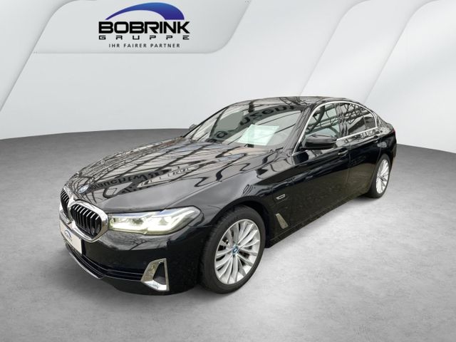 BMW 545 xDrive Lim. Luxury Hybrid Glasdach Laser HK