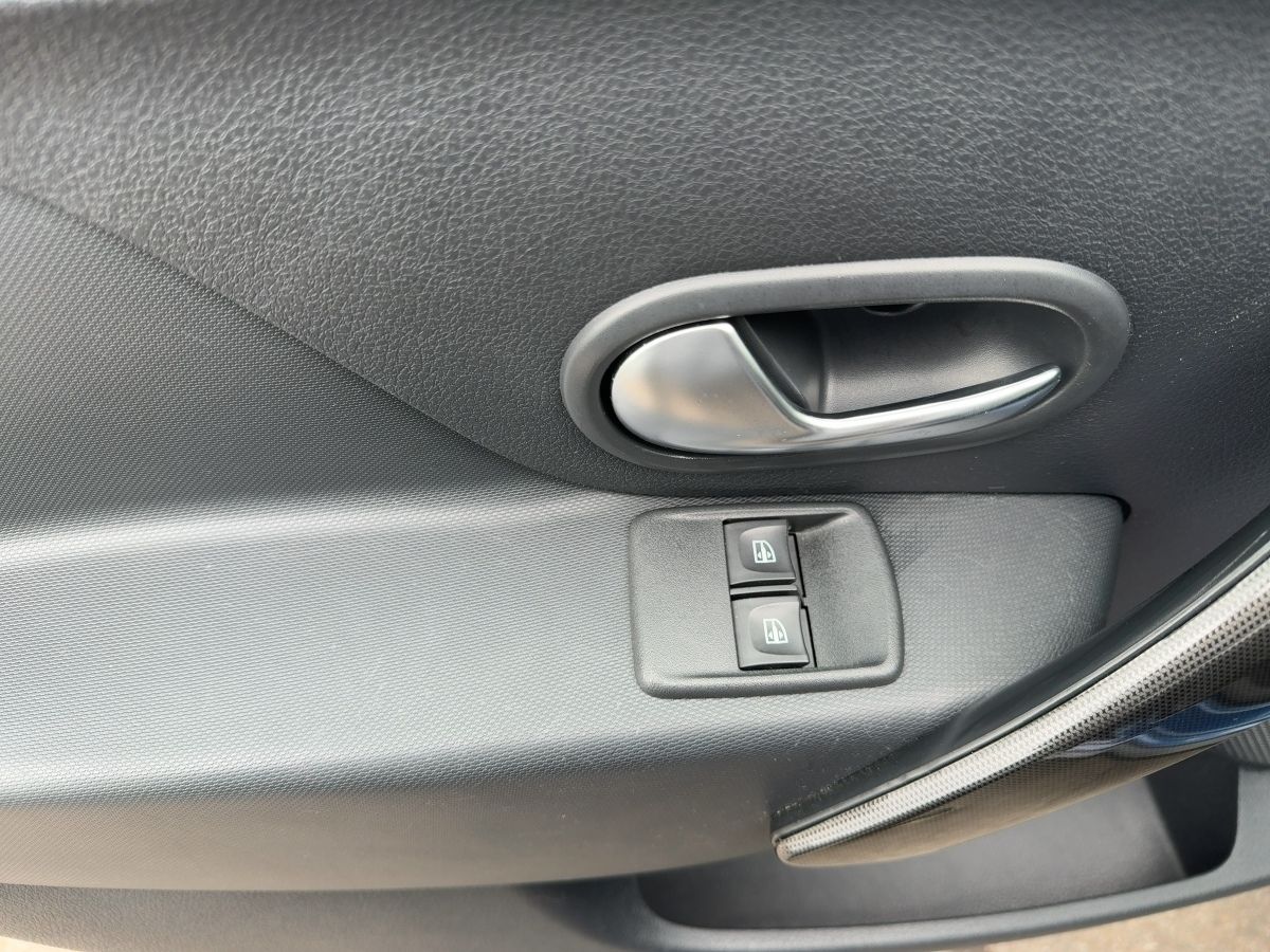 Fahrzeugabbildung Dacia Sandero Stepway Prestige TCe 90