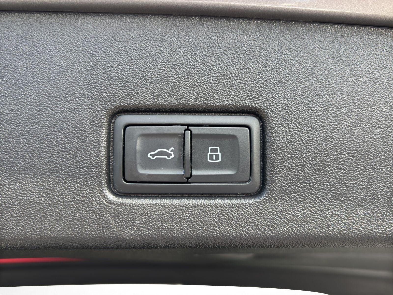 Audi Q4 40 S LINE *NAVI*LED*KAMERA*AHK*20ZOLL*, миниатюра 11