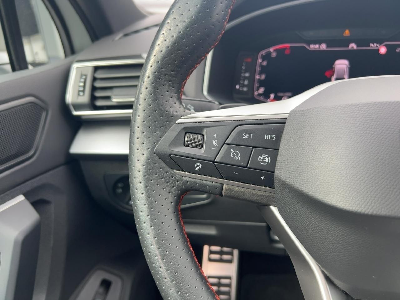 Fahrzeugabbildung SEAT Tarraco FR 4Drive inkl. AHK