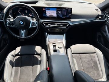 BMW M440i xDrive Sportpaket HK HiFi DAB Standhzg.