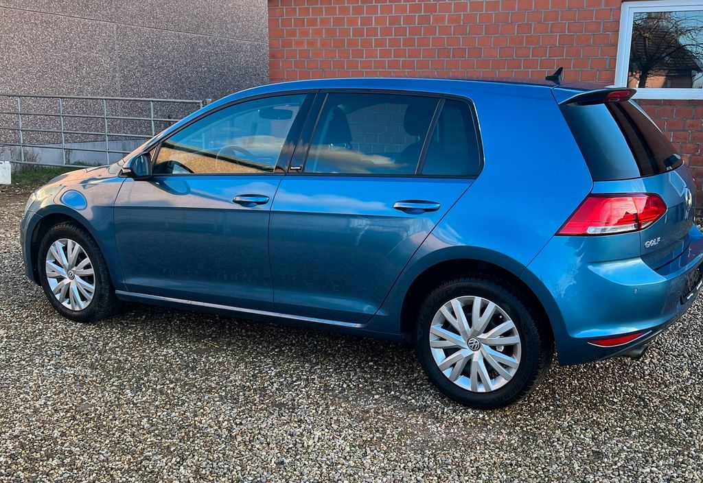 Image of Volkswagen Golf