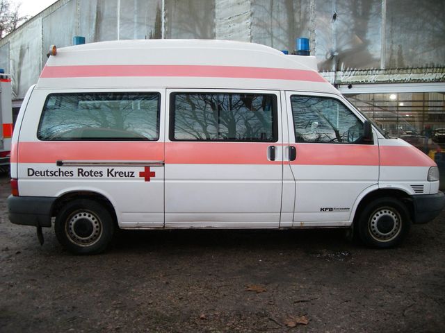 Volkswagen T4- 2,5TDI  ,Syncro,  Hochdach