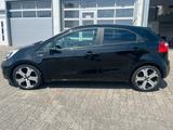 Kia Rio 1.4 CRDi Platinum Edition Platinum Edition - Kia Rio mit Diesel-Antrieb: 1.1