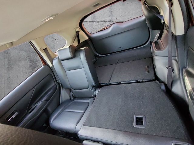 Outlander 2.2 DI-D ClearTec Instyle 4WD