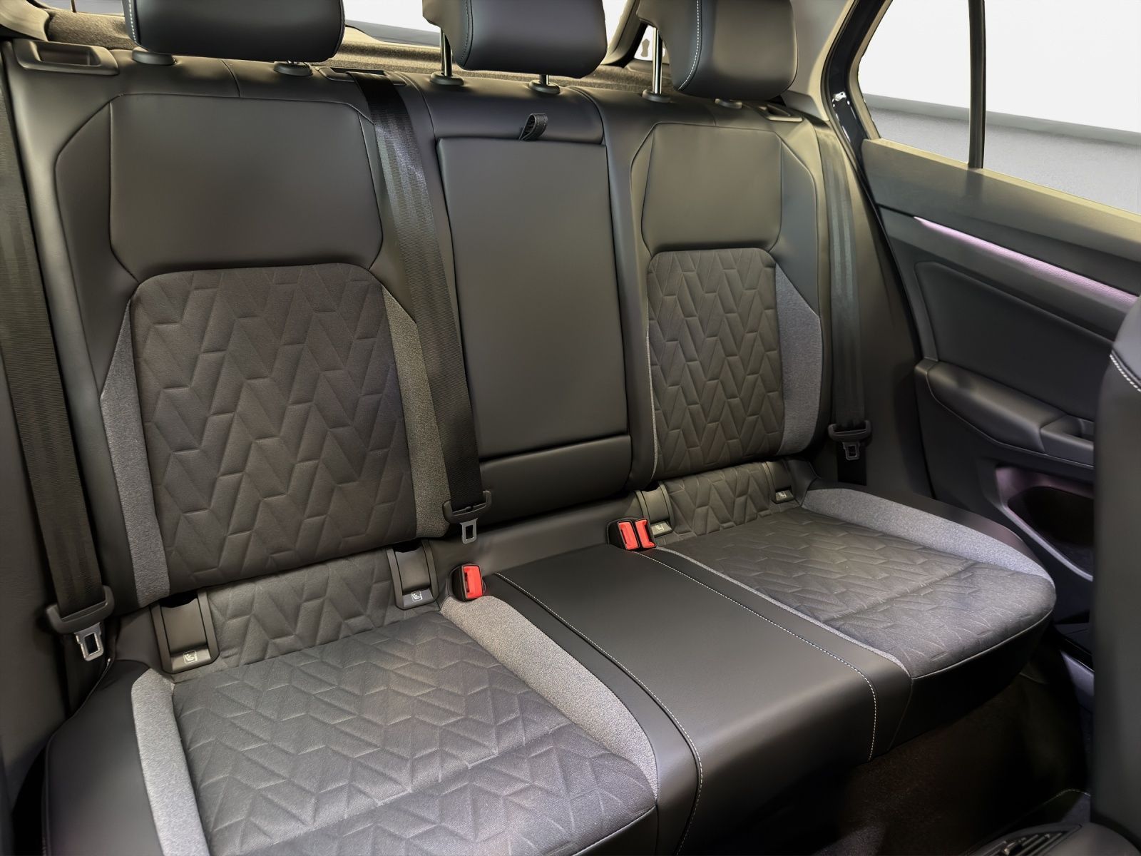 Volkswagen Golf - Bild 16
