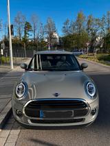 MINI One, Aut. 8-fach bereift, Chili Pkt, SSV, PDC hi - MINI ONE von privat