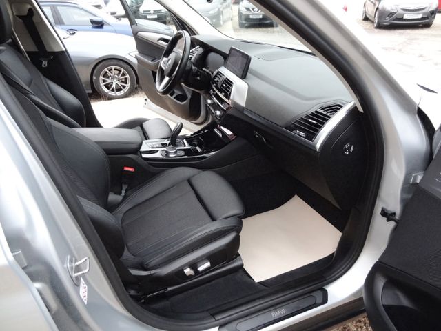 Fahrzeugabbildung BMW X3 xDrive 30d/2.Hd/Virtual/Leder/Navi/AHK/69TKM/