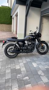 Triumph T100 Bonneville Black - TRIUMPH T 100