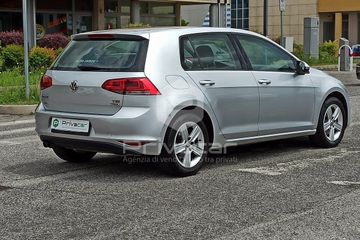 Volkswagen Golf - 5