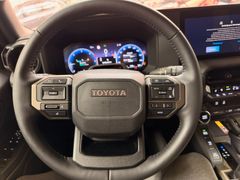 Toyota Land Cruiser 2,8 D-4D 151 kW AWD AHK – Bild 23