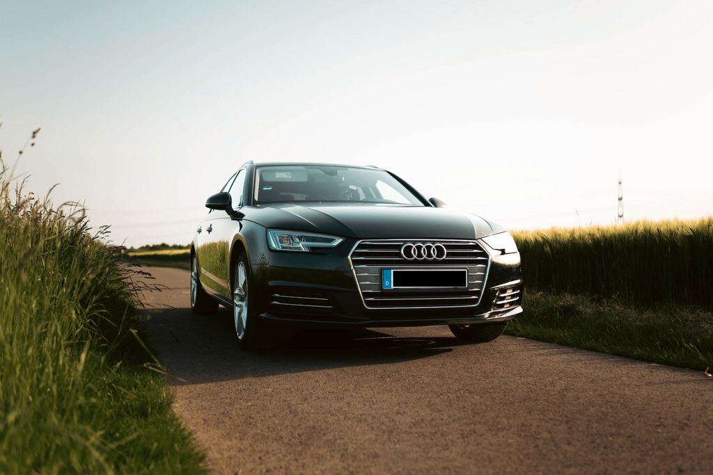 Image of Audi A4