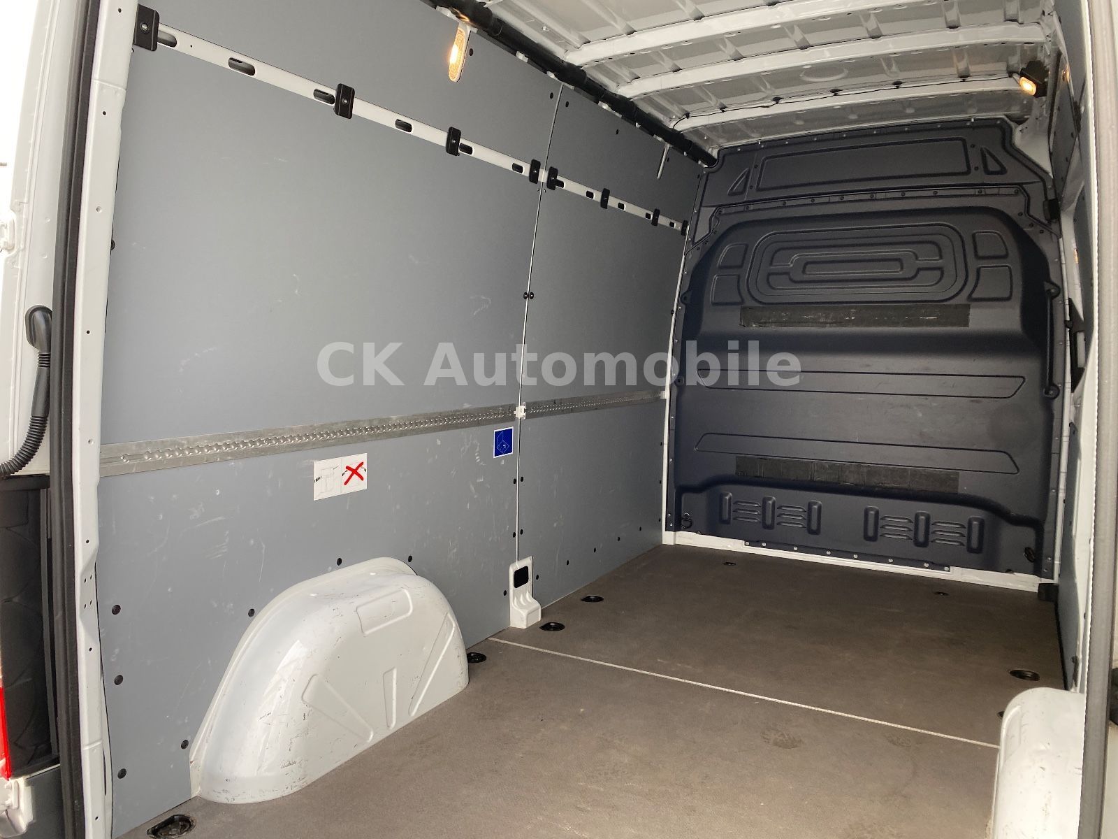 Fahrzeugabbildung Mercedes-Benz Sprinter III Kasten 214 CDI FWD L2H2/Klimaanlage