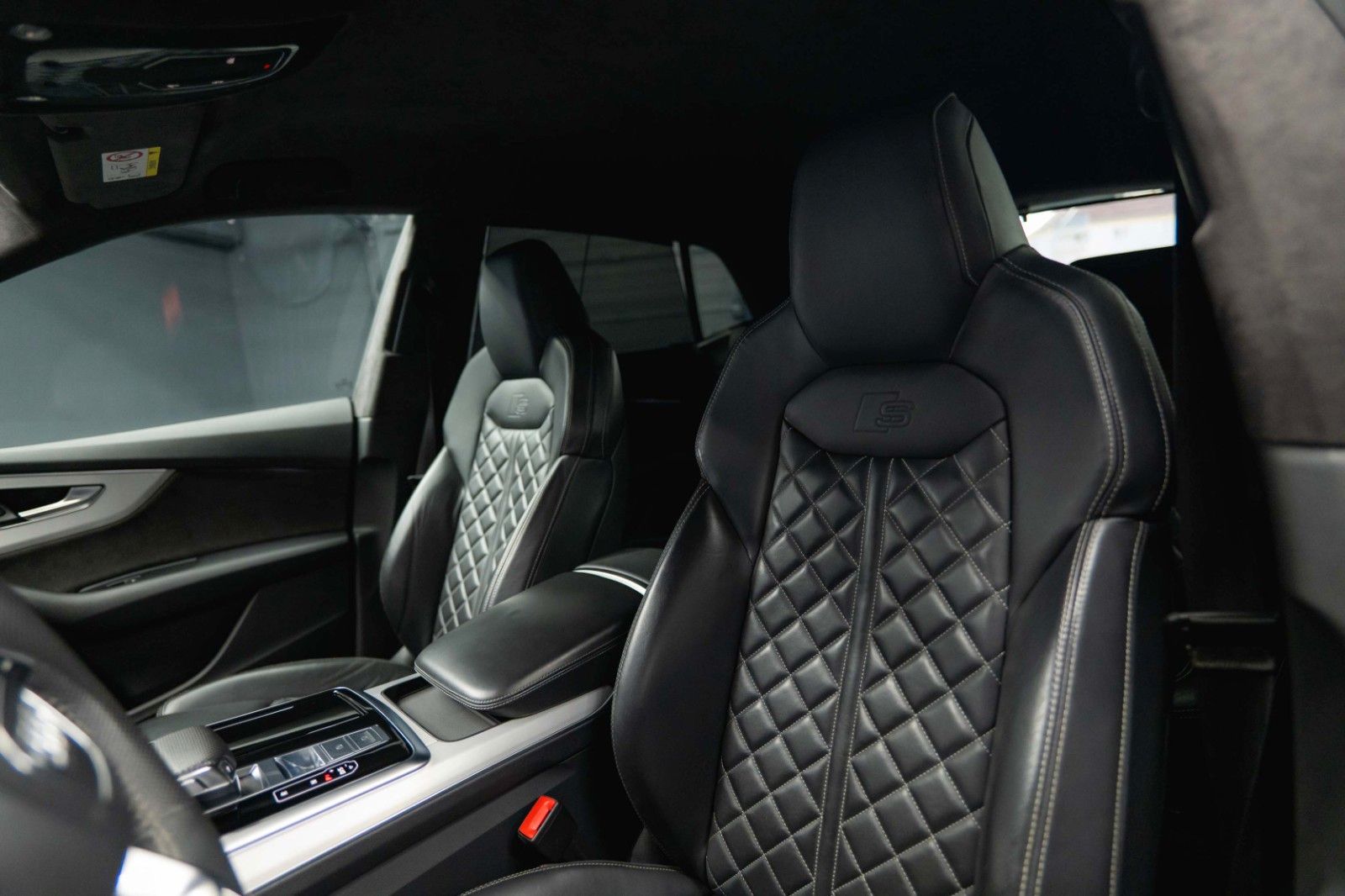Fahrzeugabbildung Audi Q8 50 TDI quattro S-Line Black Design*ACC*22Zoll