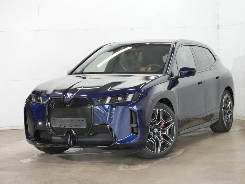 BMW iX xDrive60 M Sport Pro AHK Luftfederung 22Zoll