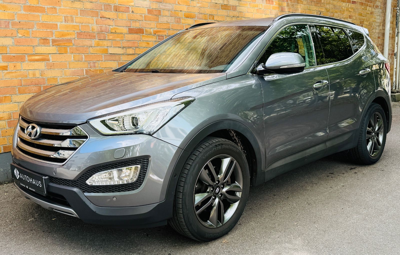 Hyundai SANTA FE Santa Fe Premium 4WD Aut.