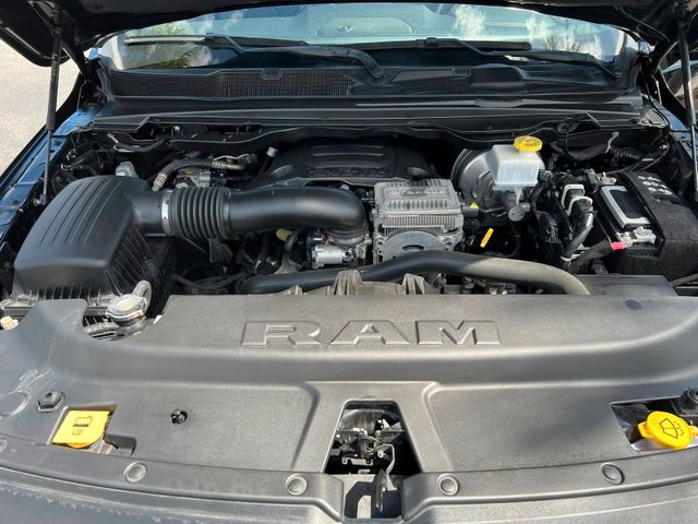 Dodge RAM Rebel 1500 4x4 Crew Cab unfallfrei