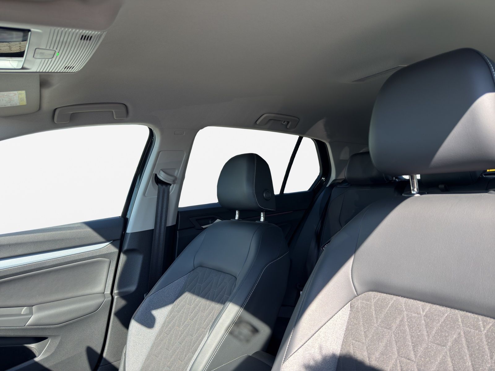 Volkswagen Golf - Bild 13