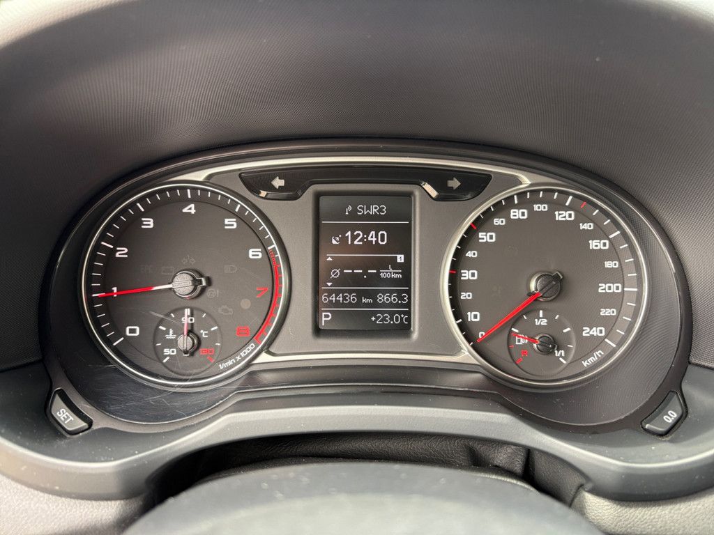 Fahrzeugabbildung Audi A1 Sportback 1.0 TFSI design